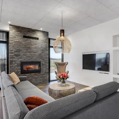 Gorgeous In With Wifi Holiday home *