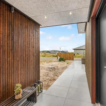 Gorgeous In With Wifi